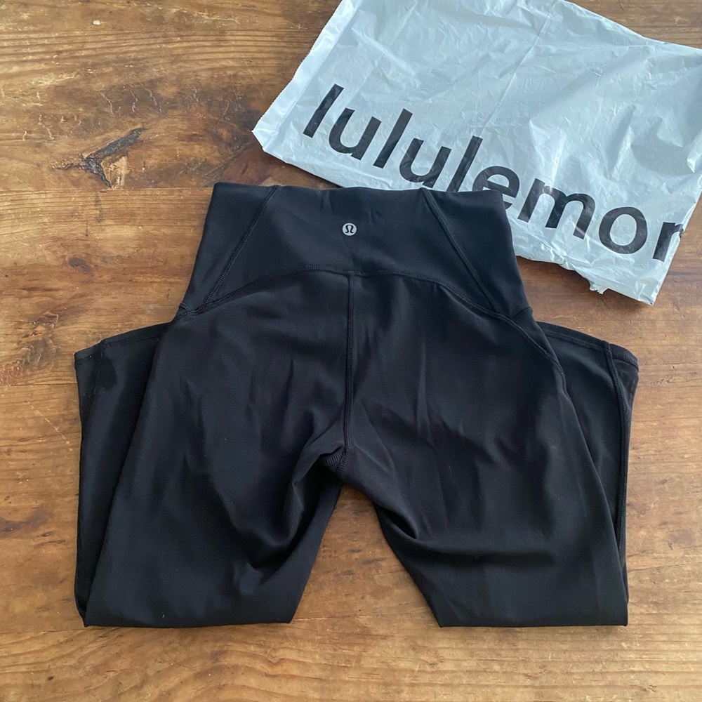 Lululemon Train Times Crop *Like NEW